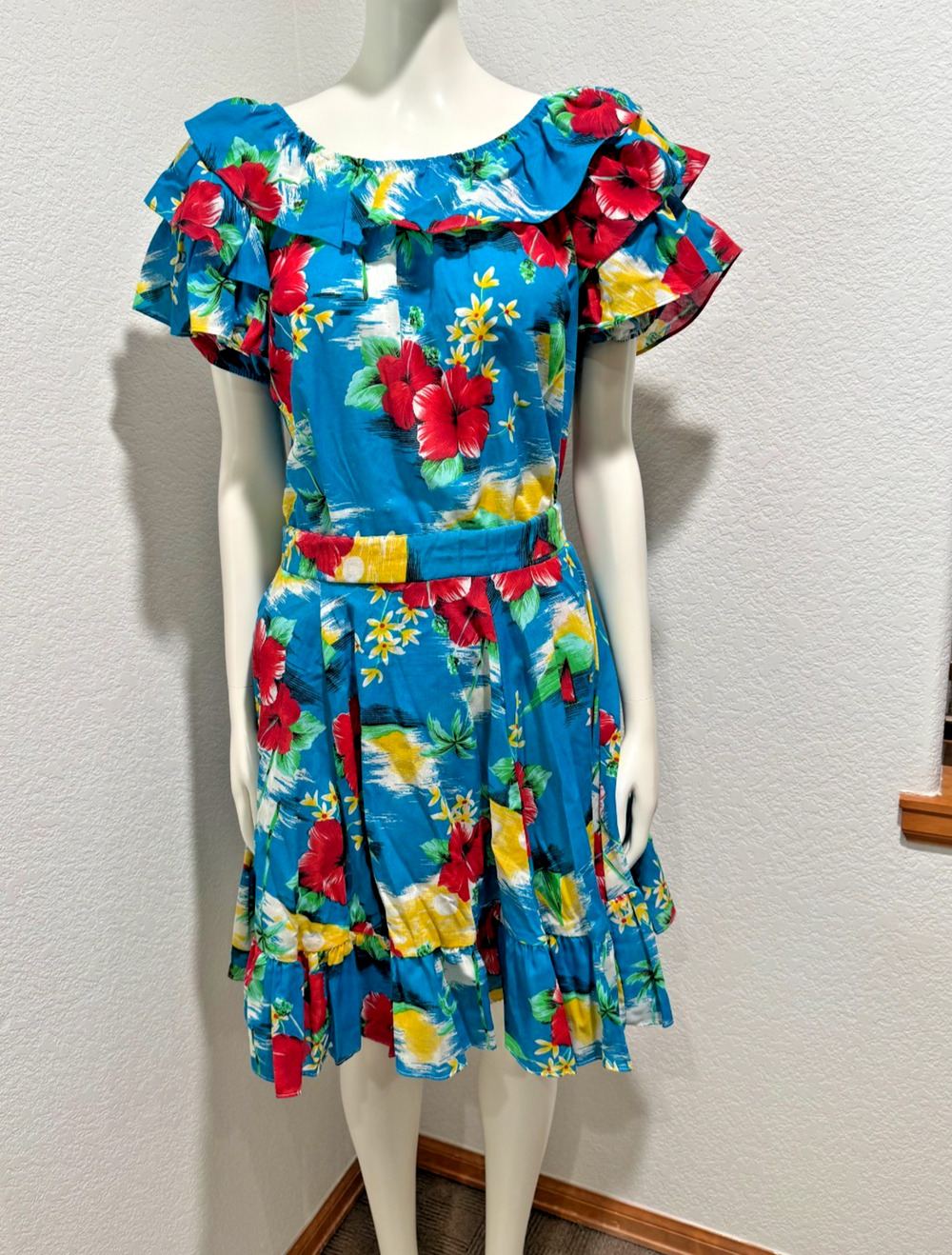 Vintage Jeri Bee Hawaiian Top Skirt Square Dance 32" Waist M/L Party Luau Summer